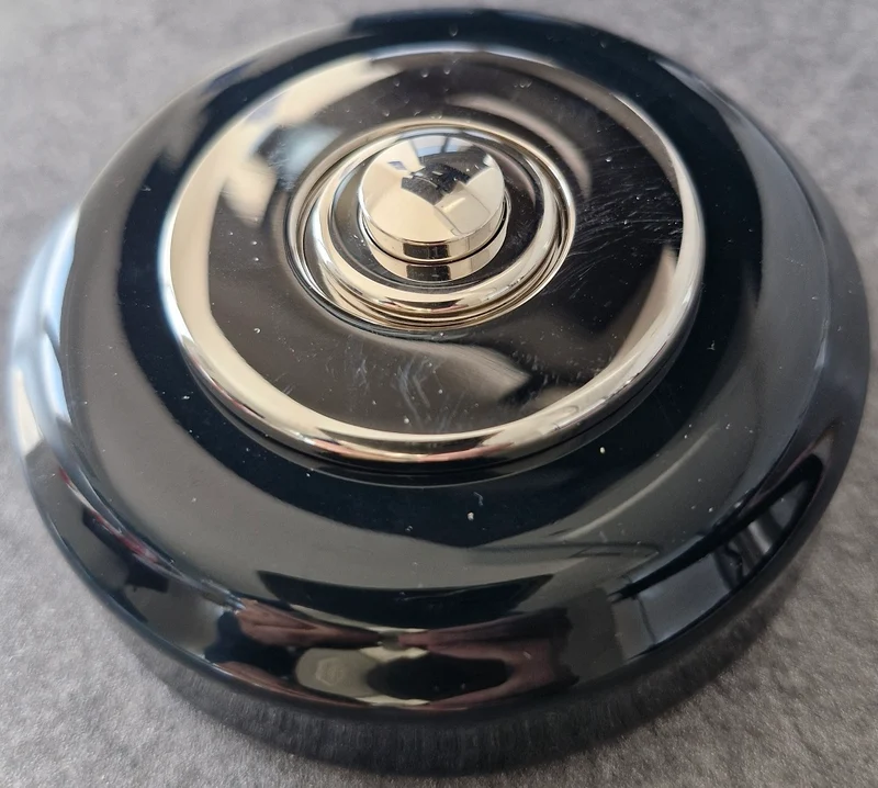 Sonnette filaire porcelaine noir collerette chrome