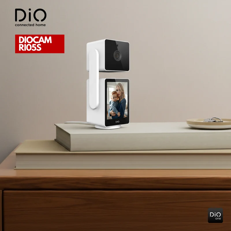 Indoor rotating Wi-Fi camera with 1920x1080p privacy mode