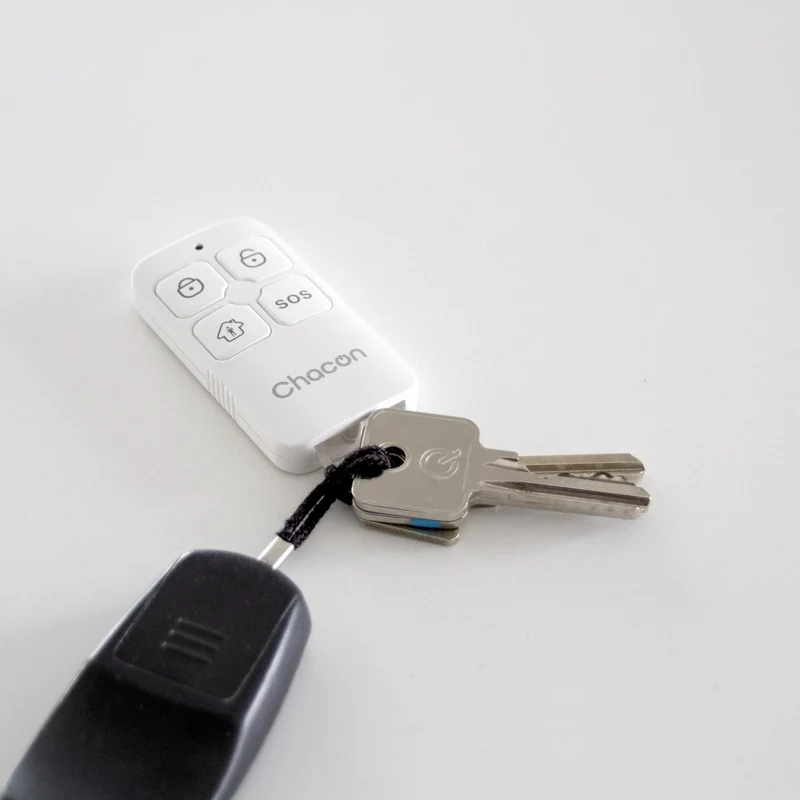 Wireless alarm kit with voice warner