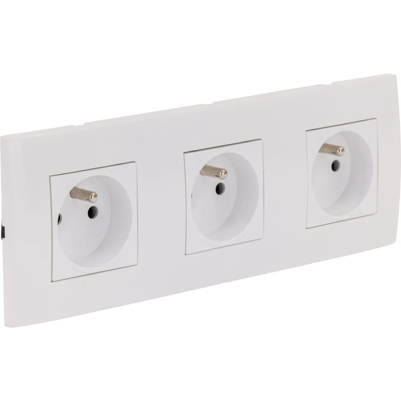 Triple prise encastrée + plaque de finition Kalya - Zenitech