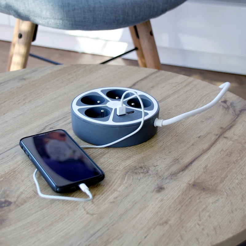 Circular design power socket with USB