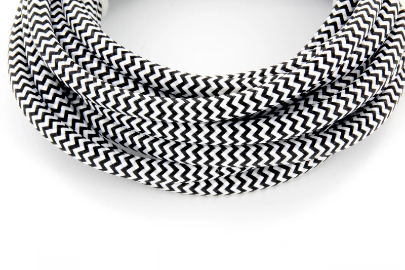 Two-tone fabric cable with switch, 2 m - Black/White