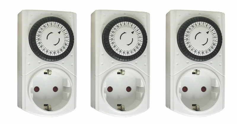 Set of 3 mechanical timers - SCH socket