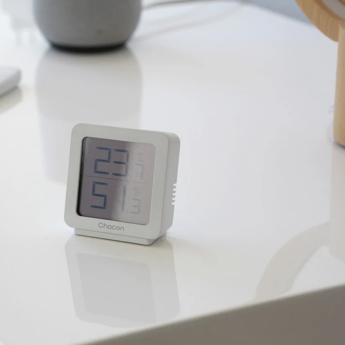 Indoor wireless thermometer with hygrometer