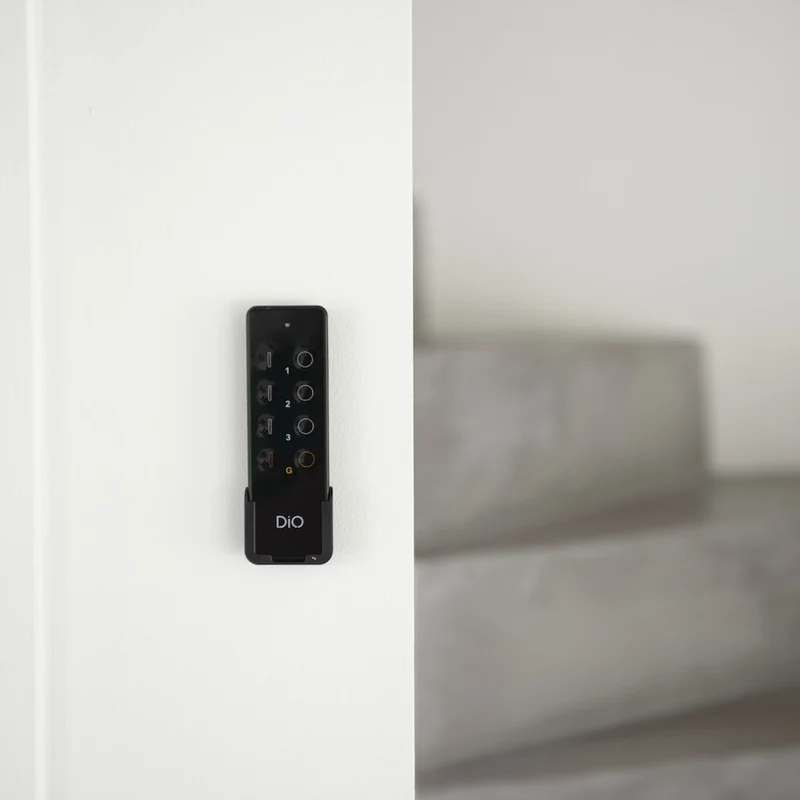 3-channel DiO remote control + 1 group