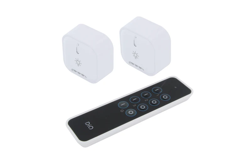 Set of 2 On/Off lighting modules & remote control