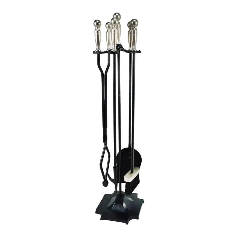 Ensemble d'outils pour le foyer sur piédestal noir et cuivre de la collection ''Grant'', 5 pièces