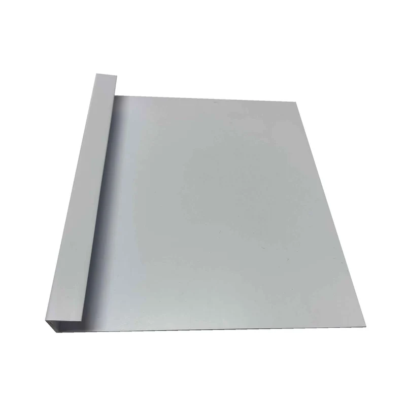 Recouvrement de soufflage en PVC pour extension de montant série 4000, 5-5/8" x 96"