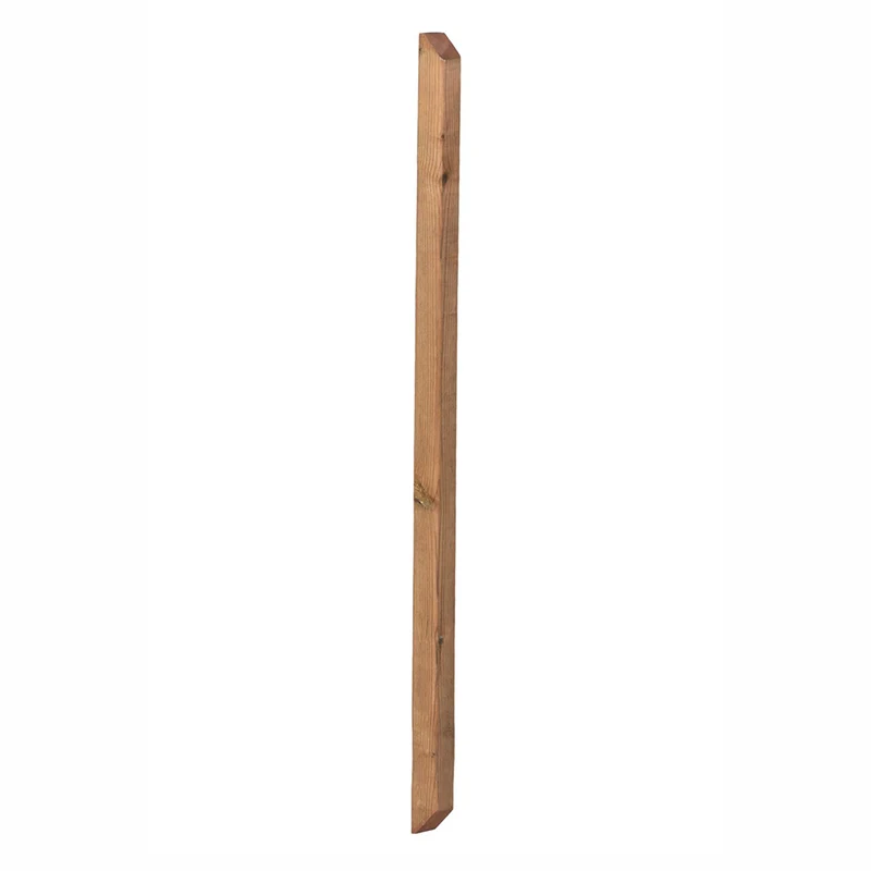 Balustre en bois traité brun biseauté aux 2 extrémités, 1-3/16'' x 1-7/16'' x 42''
