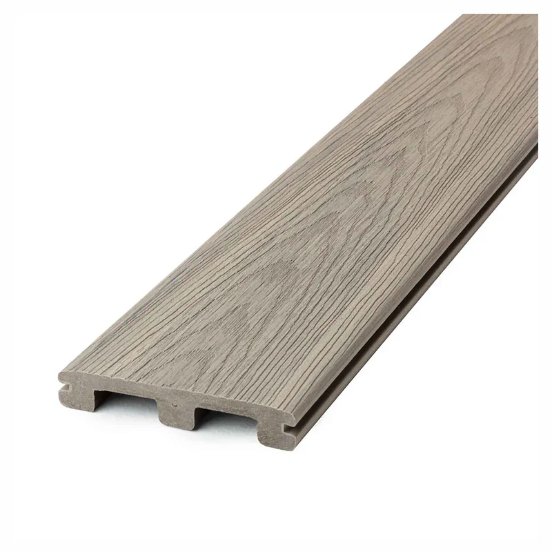 Planche de composite rainurée Venture de 15/16'' x 5-1/2'' x 12', Saltwater
