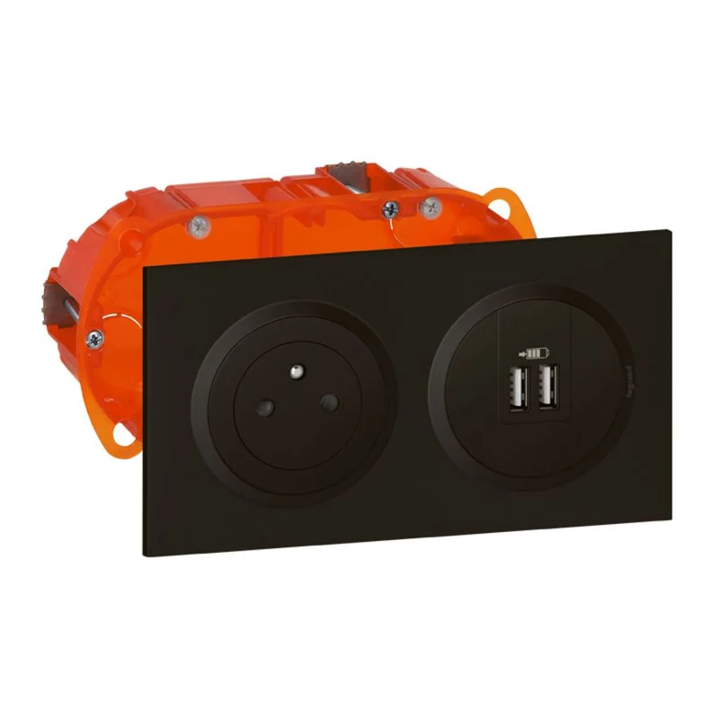 Prise 2P+T 16A + 2USB 2,4A + boite encastrement Dooxie - Legrand