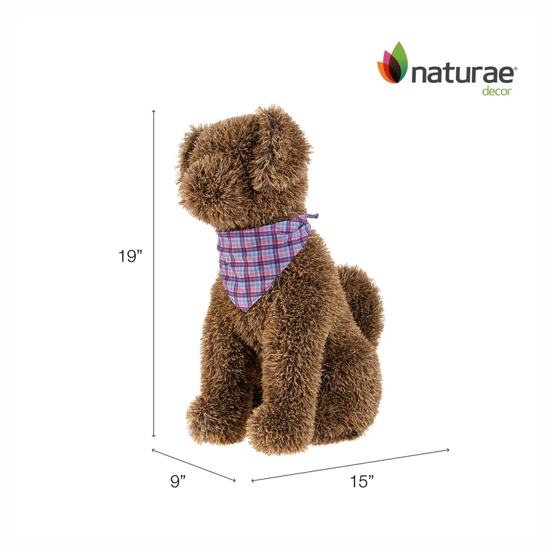 Topiaire en faux gazon brun en forme de chien en position assis, 19"