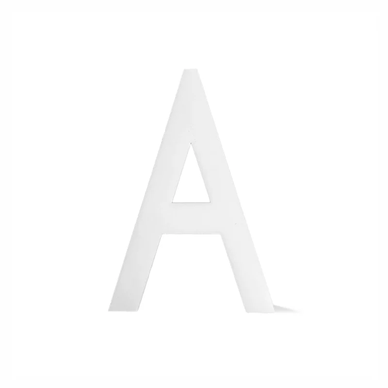 Lettre autocollantee de 4" en plexiglas, "A" (blanc)