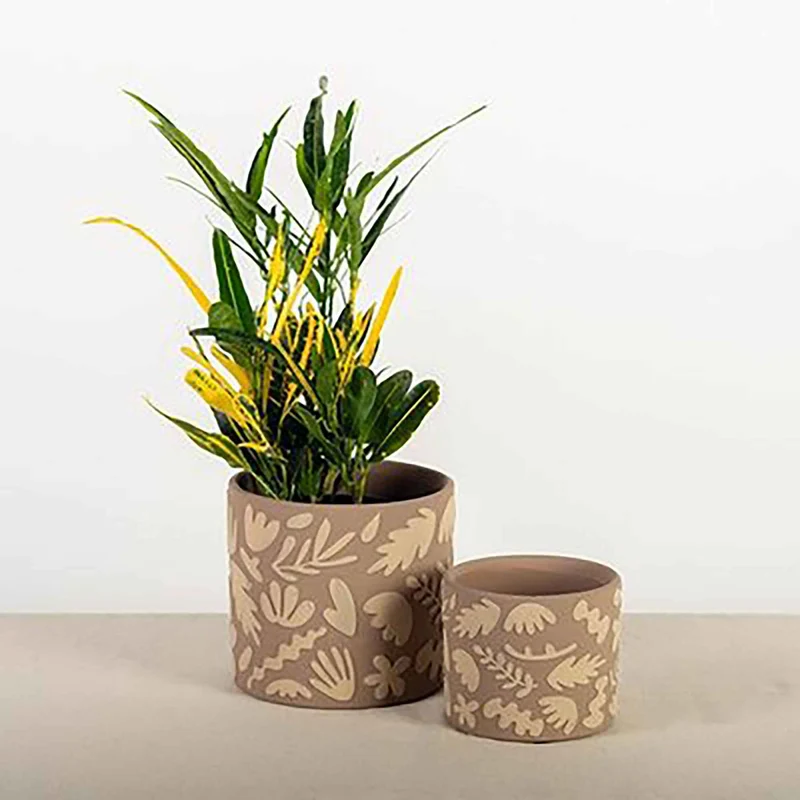 Pot en terre cuite à motifs d'herbages, 5,25" x 5" (moyen)