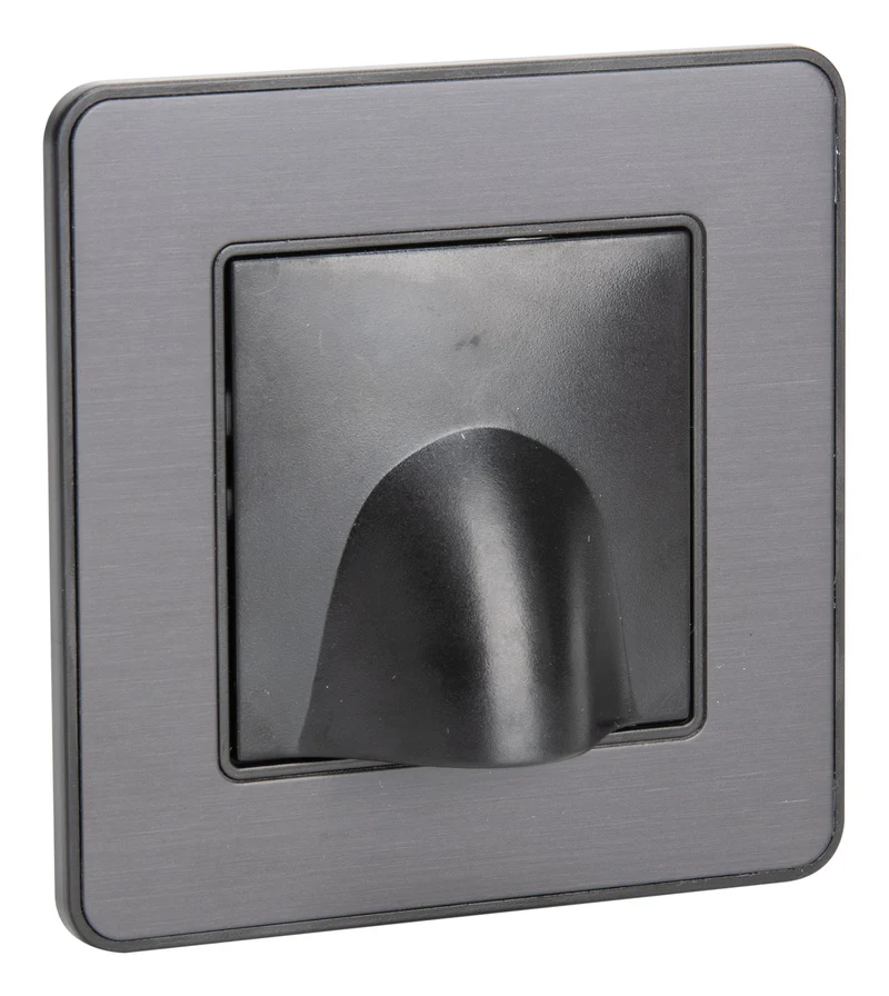 Plaque sortie de Câble 16A complète - métal Noir brossé - Kouro - Zenitech
