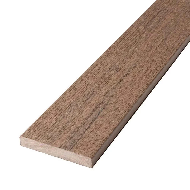 Planche de composite solide Summit Cliffside, 7/8" x 5-1/2" x 20'