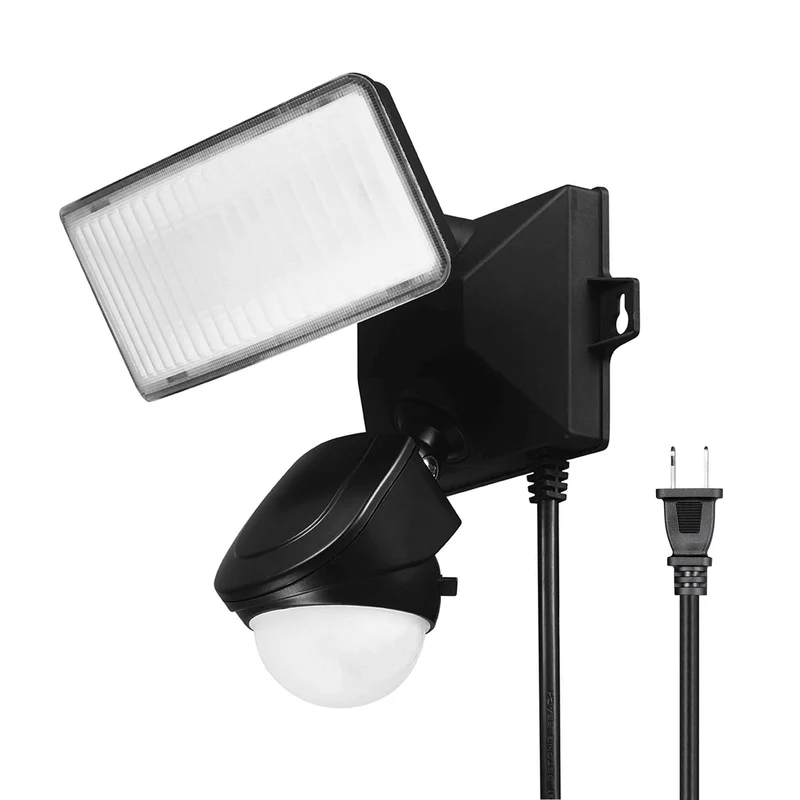 Luminaire de sécurité DEL enfichable à 1 lumière avec détecteur de mouvement 180°, noir