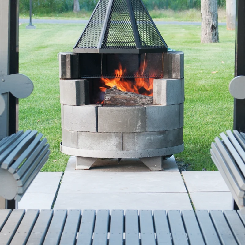 Bloc de béton courbé rond pour foyer BBQ, 4-1/2" x 13-1/4" x 6-1/2''