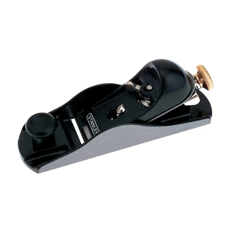 Rabot de coupe réglable de 7 po